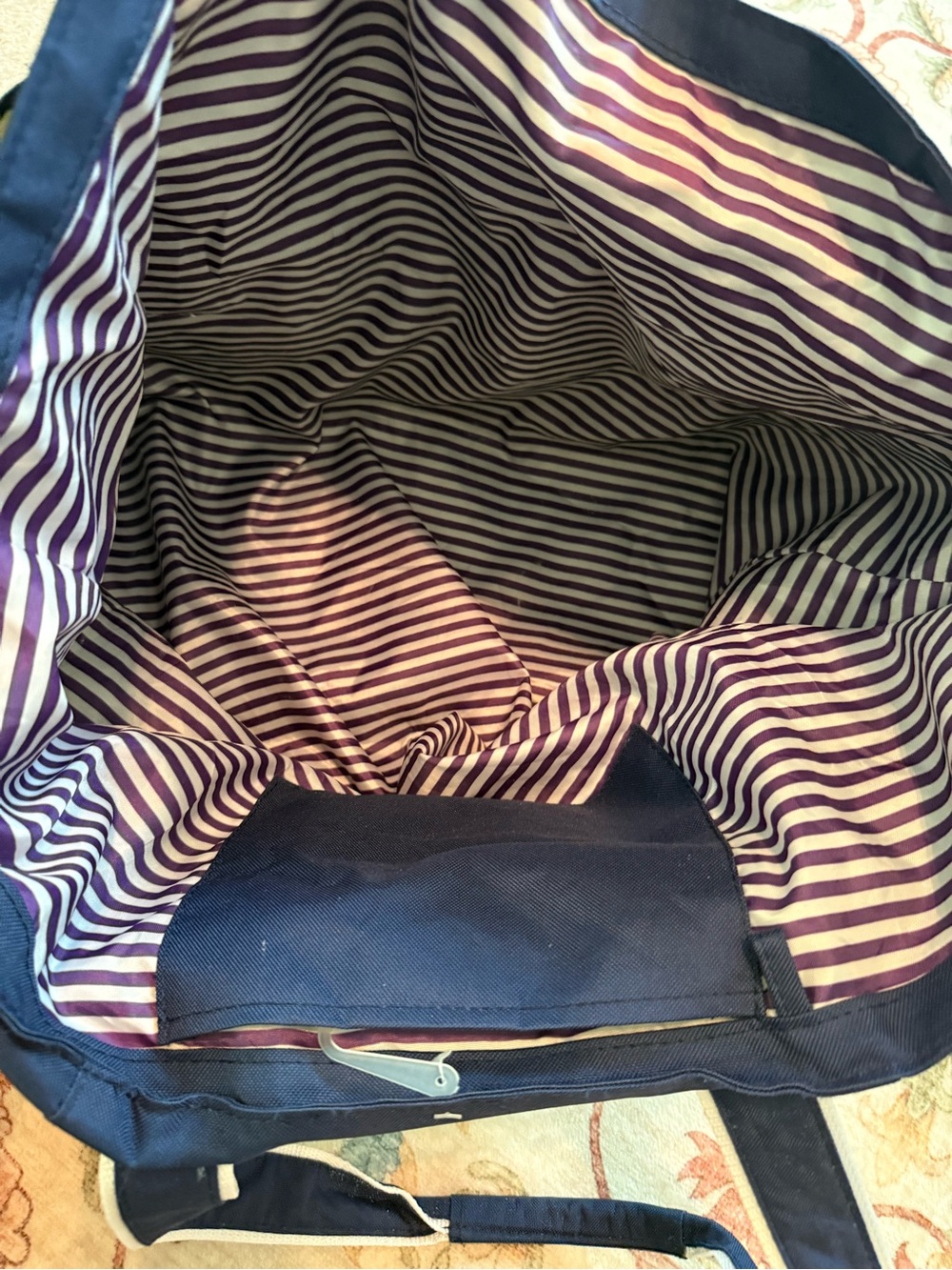 GeckobrandsNavy & Multi 'Love' Print Canvas Tote - Picture 3 of 8